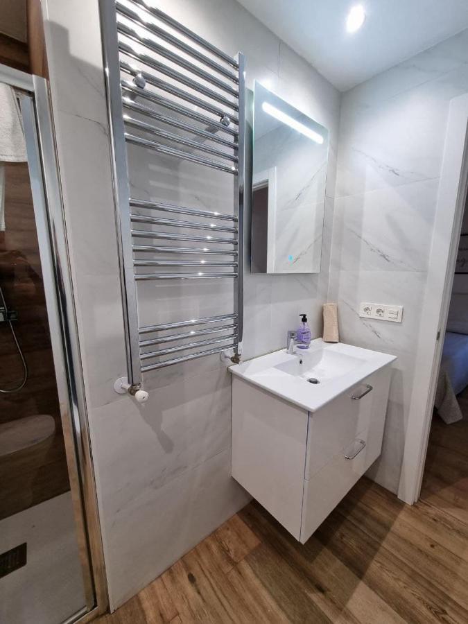102A Apartamento Moderno 2 Habitaciones Gijón Esterno foto